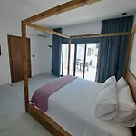 Courtyard Luxury “ Apostolos” Pefki