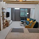 Apartamento Courtyard Luxury “ Apostolos”